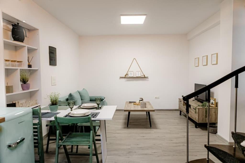 Zero Loft Apartment アレクサンドルポリス エクステリア 写真